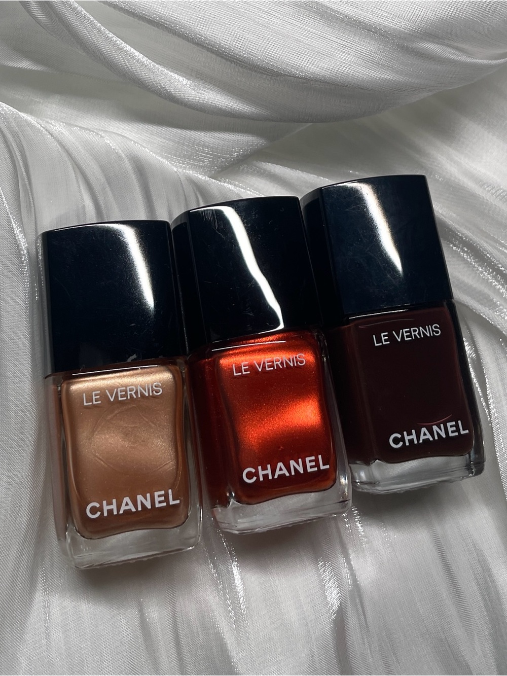 CHANEL Le Vernis Trio - Metallic Gold, Shimmering Orange, Deep Burgundy - Picture 3 of 4
